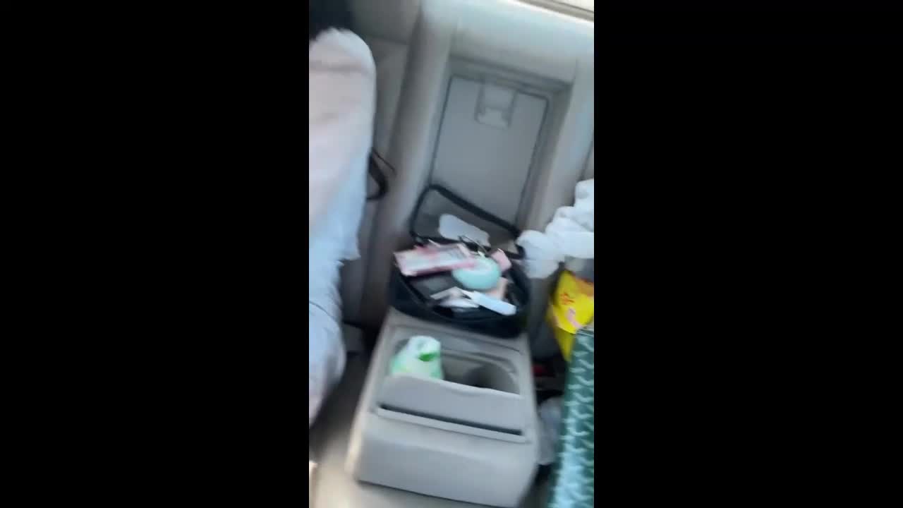차에서 친구 팬티 촬영 짧 썸네일