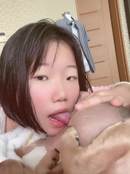 개고추빠는 노예녀 (1) 썸네일