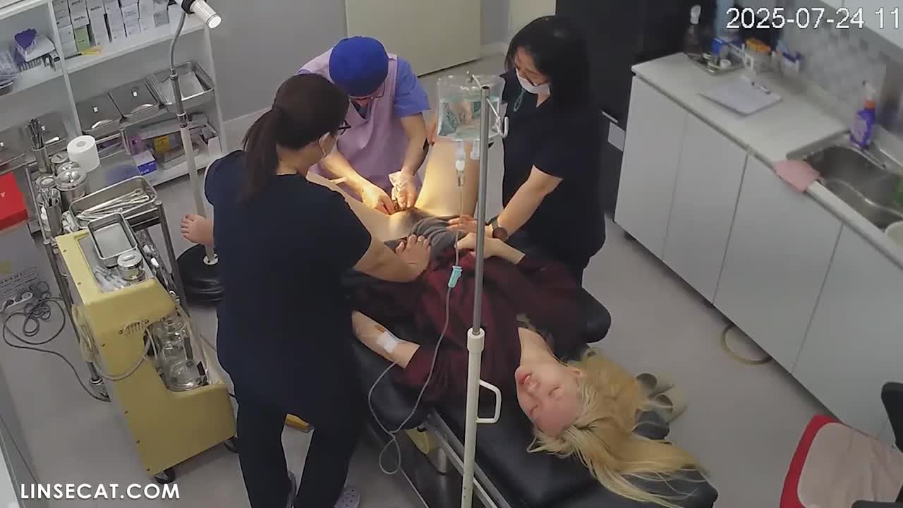 [신작] 이 아름다운 여성들의 질 분비물이 묻은 면봉들을 모두 모으면 아마 많은 사람들이 그걸 원할 겁니다. 천연 비아그라나 다름없죠. 한 번만 냄새를 맡아도 발기할 테니까요. [한국 병원 해킹된 IP 카메라] [단독 영상] 썸네일