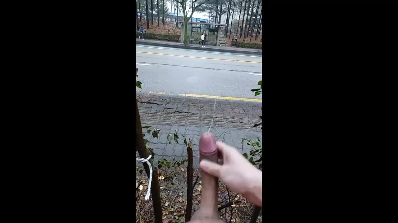 야외에서 딸치는 카페사장 (2) 썸네일